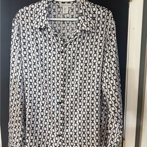 Chic Black and White Patterned Button Down Shirt